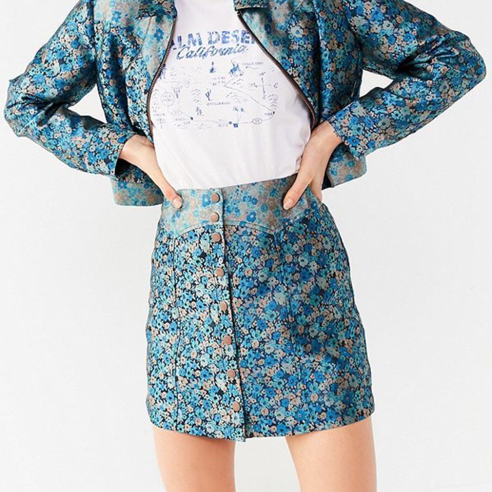 UO Western Floral Button-Down Skirt